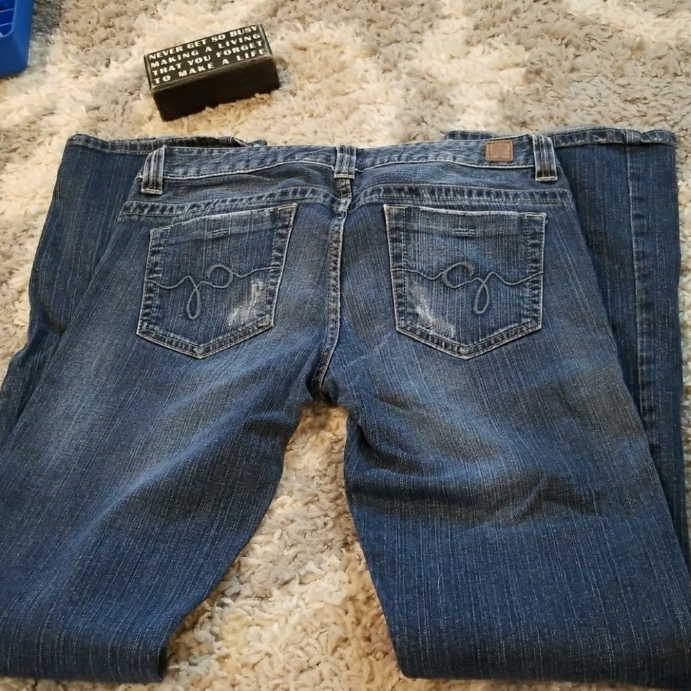 Guess Jeans